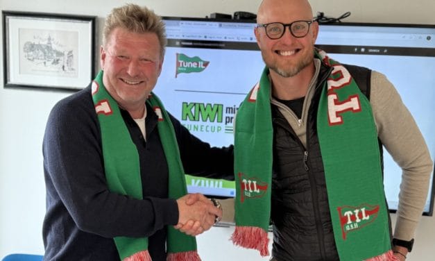 Center Revisjon med oss i 3 nye år som hovedsponsor