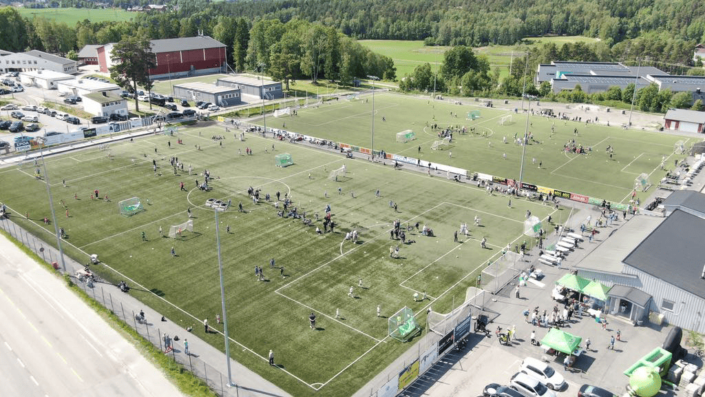 Sol, smil og samhold på Kiwi Tune Cup 2025
